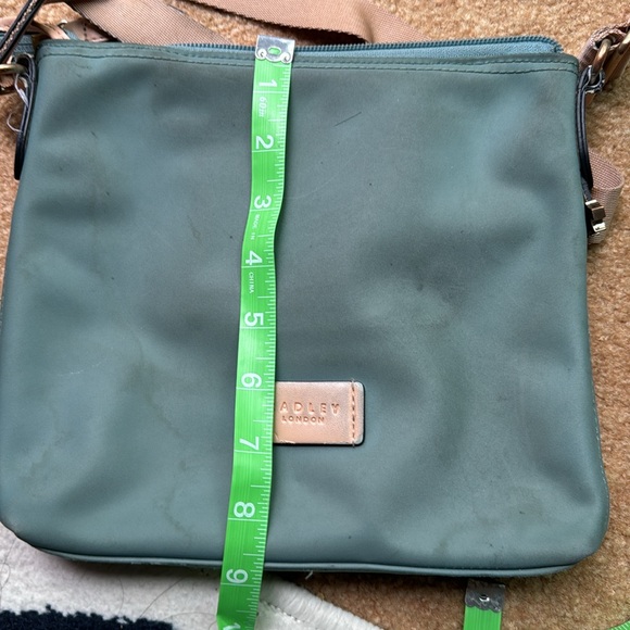 Crossbody - Picture 5 of 7